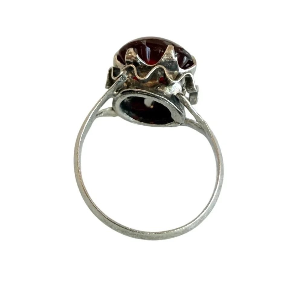 Unbranded Red Stone‎ Crown Ring Kids Size 2.5 Silver Tone Good Vintage Statement